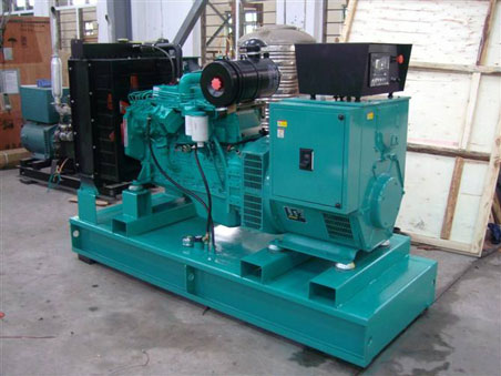 鹤山200kw康明斯柴油发电机组图片 鹤山200kw康明斯柴油发电机组图片